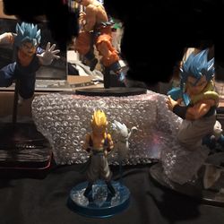 4 Dragon Ball Z Statues 
