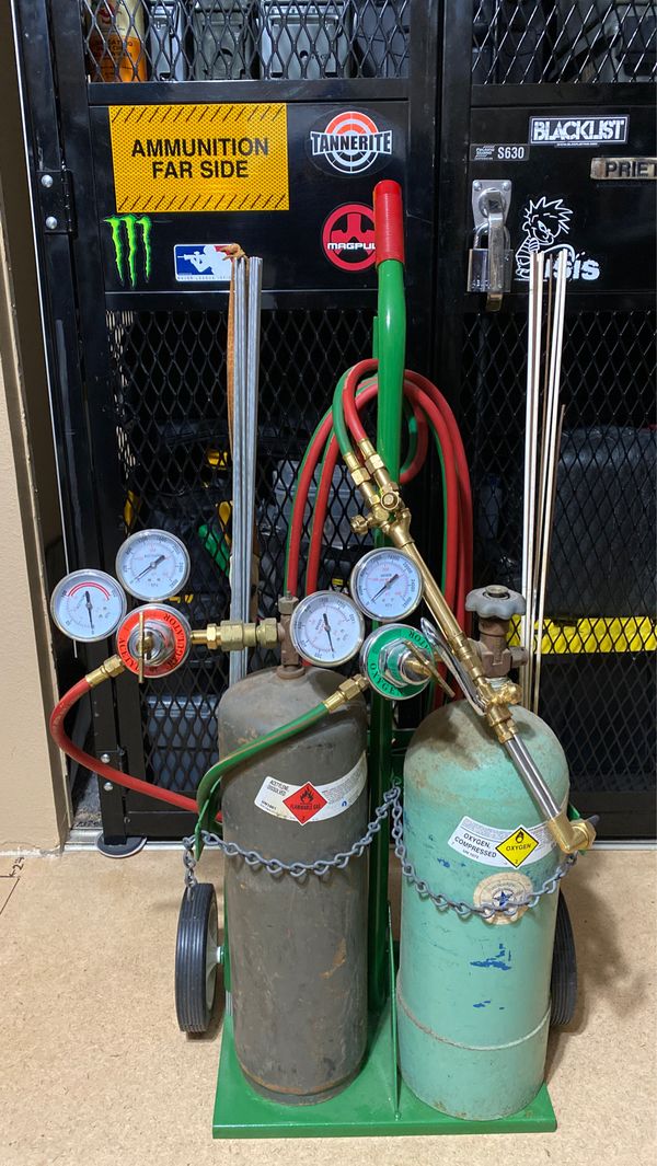 New torch set with new cart complete with tanks, tanks very low almost empty but all new! for