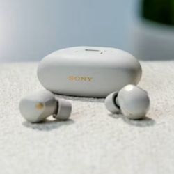 Sony Noise Cancellation Bluetooth Earbuds 