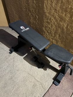 Titan Fitness Adjustable Weight Bench