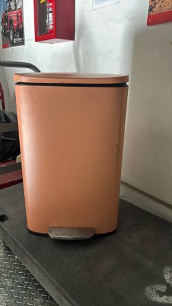 Peach color /Pink Kitchen trashcan