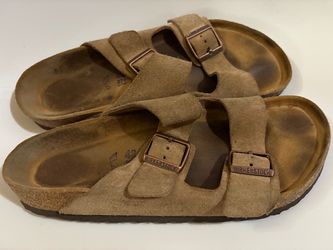 BIRKENSTOCK. Size 42
