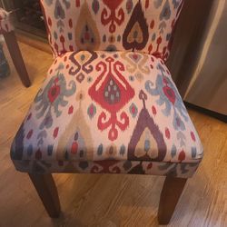 dining chairs 