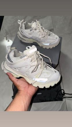 Track runners