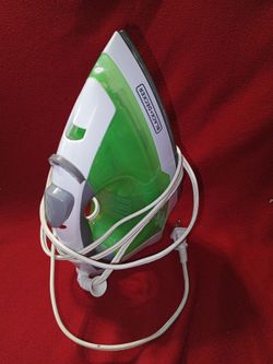 Black and decker steam iron