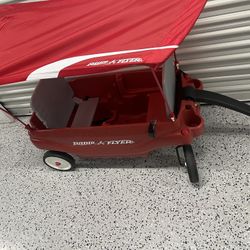 Radio flyer wagon with canopy