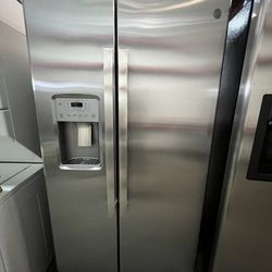 GE Counter Depth Refrigerator 