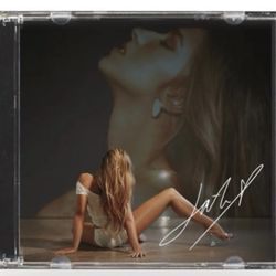 Tate McRae "So Close To What" CD
With Hand Signed Insert - Brand
New -Sealed