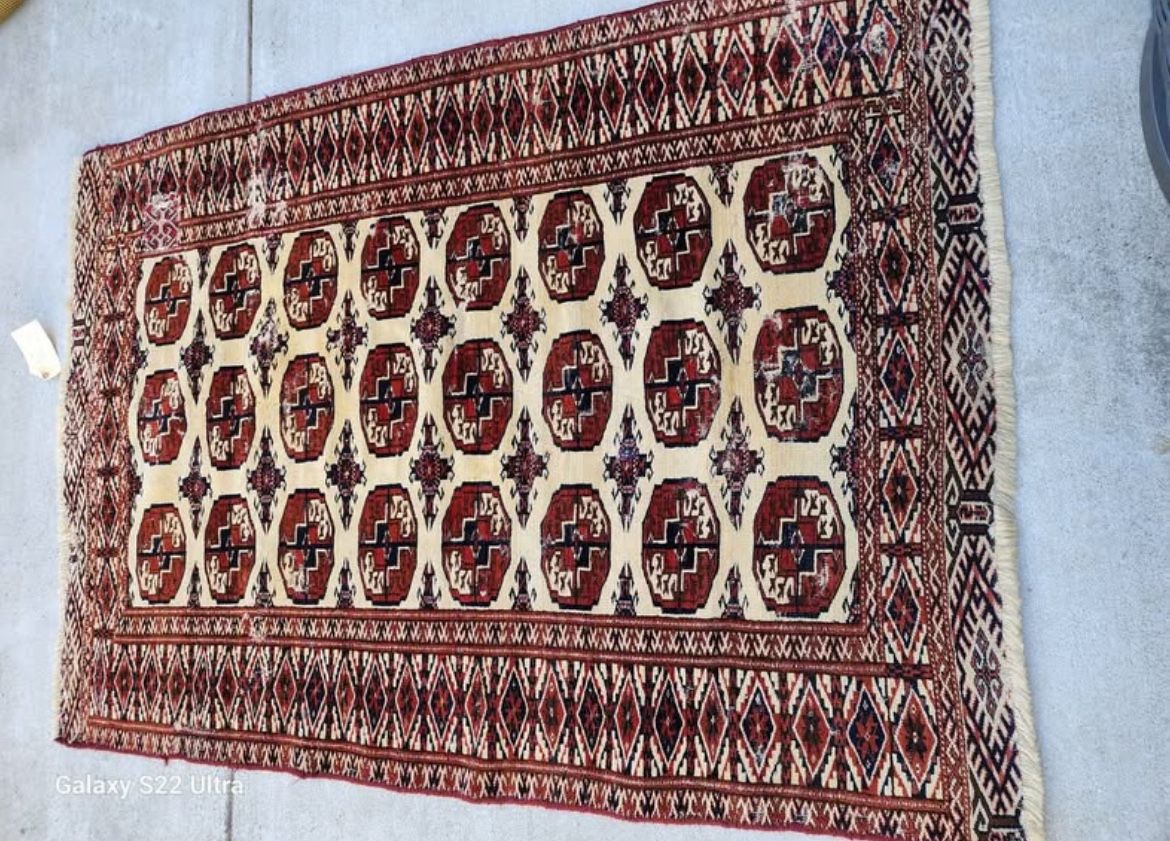 Unique hand made 100 percent wool vintage Persian Turkmen Accent Rug or area rug. 4 x 5. 