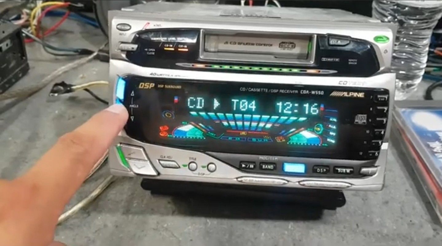 ALPINE CDA-W550 DSP SURROUD CD CASSETTE DSP RECEIVER