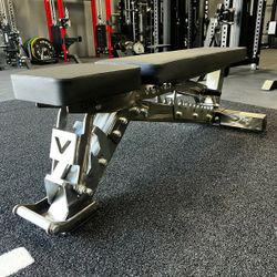 BRAND NEW Adjustable Weight Bench, Incline To Flat, Squat Rack, Bumper Plates, Barbell, Gym Mats Rubber Flooring 