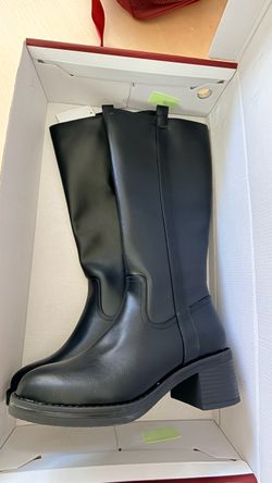 7 Black Knee-High Block Heel Boots