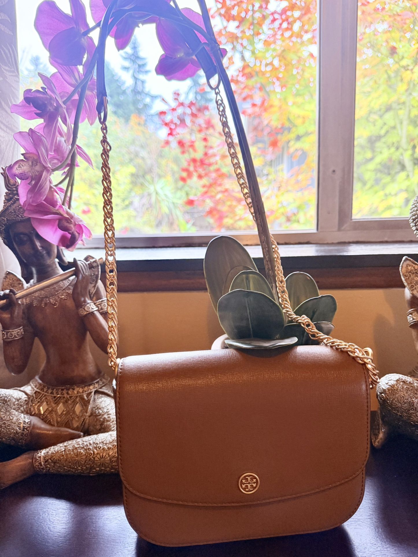 Tory Burch Moose Brown Saffiano Leather With Gold Hardware