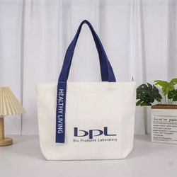 The convenient handbag that can be customized is very convenient to go shopping