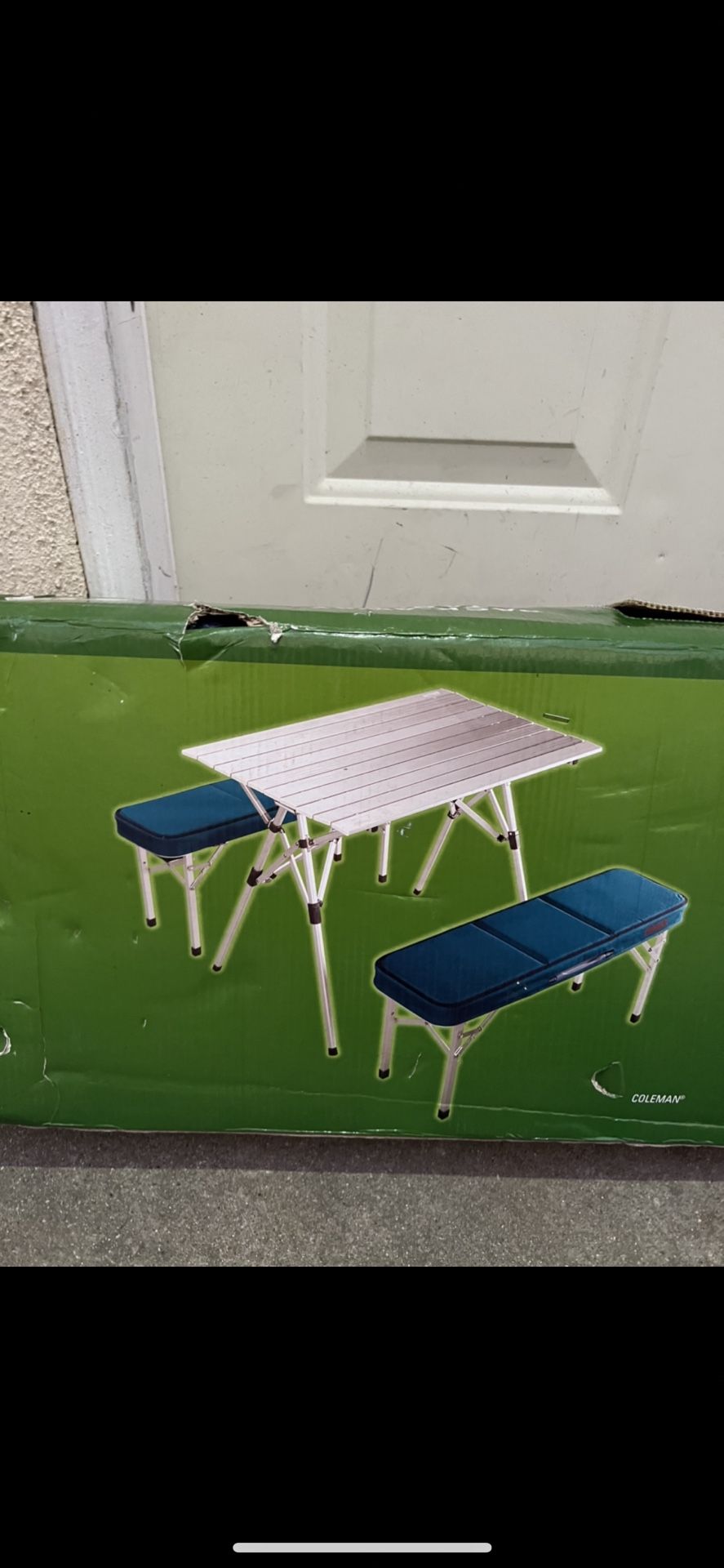 COLEMAN PACK AWAY TABLE