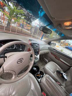 2004 Toyota Sienna