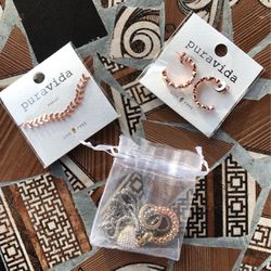 Pura Vida Jewelry: Rose Gold Earrings, Anklet, Silver Jeweled Heart Necklace