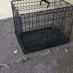 Dog Crate $20