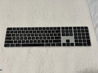 Apple Magic Keyboard w/10 key and Touch ID