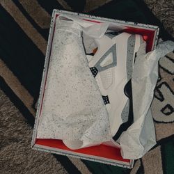 Jordan 4 Retro White Cement Size 10.5 Men 
