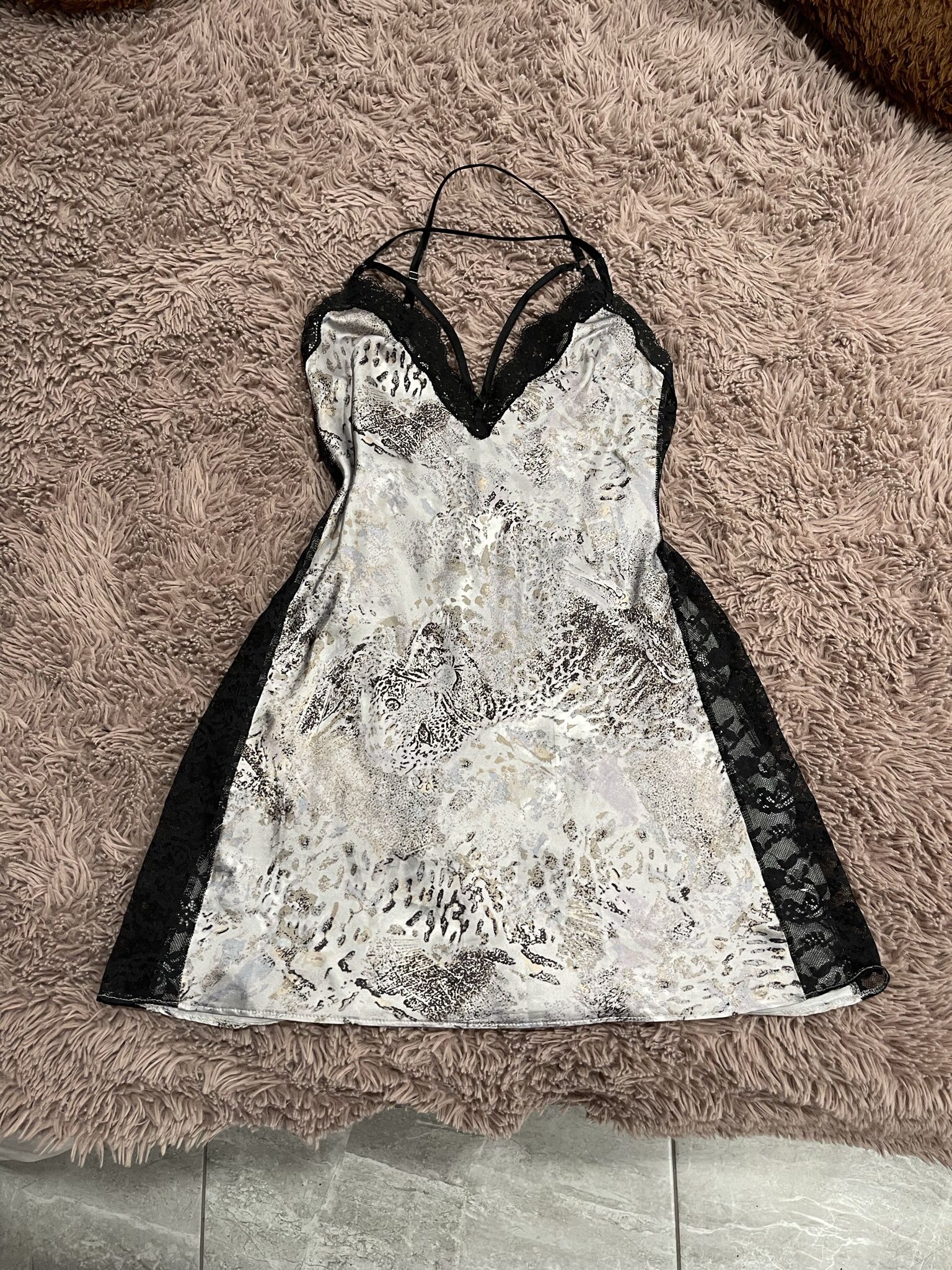 Victoria’s Secret Gray Leopard Lace Cami Nightgown Dress 