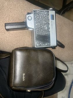 Kodak m22 instamatic camera with kodak bag