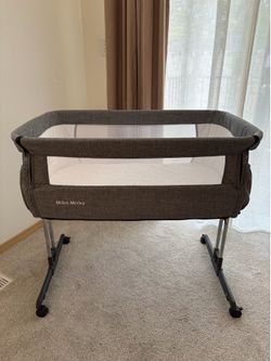 Mika Mickey Bassinet