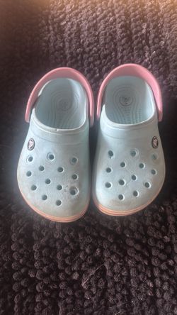 Crocs J1