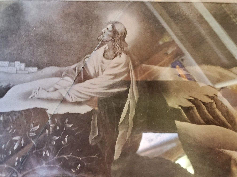Jesus Praying