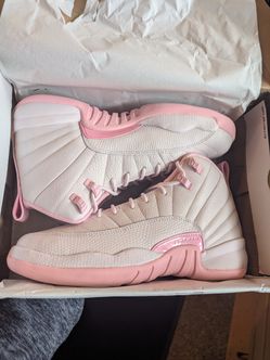 Jordan 12 Retro Pearl Pink Size 7y,6y