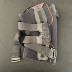 Knee Brace