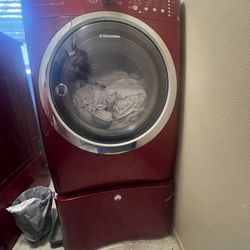 Matching Red Electrolux Front-Load Washer & Dryer Set – Gently Used
