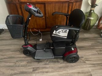 Compact Travel Power Scooter, 3 Wheel “Almost New” $500 Firm on Price
