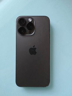 iPhone 15 pro Max 256gb