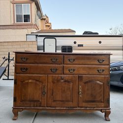 Vintage solid wood maple buffet server tv stand cabinet shelf