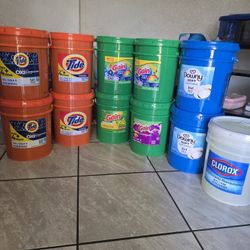 Laundry Detergent/ Jabón