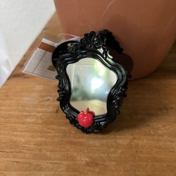 Disney Villains Evil Queen Bath And Body Works PocketBAC Hand Sanitizer Holder