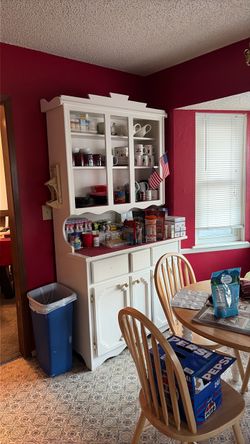 Kitchen Curio