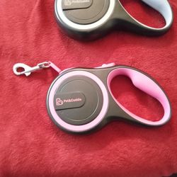 Retractable Dog Leashes  