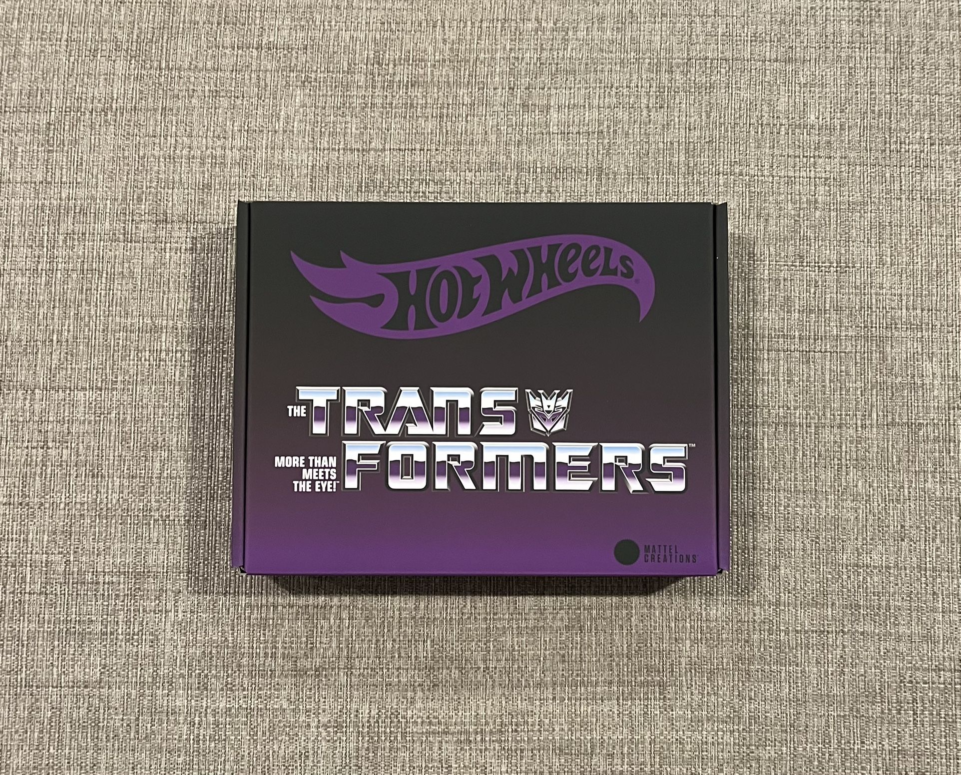Hot Wheels x Transformers Nemesis Prime