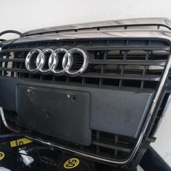 2010 Audi A4 Grill