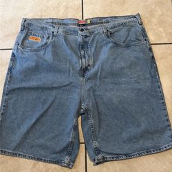 Empyre jorts Size 46