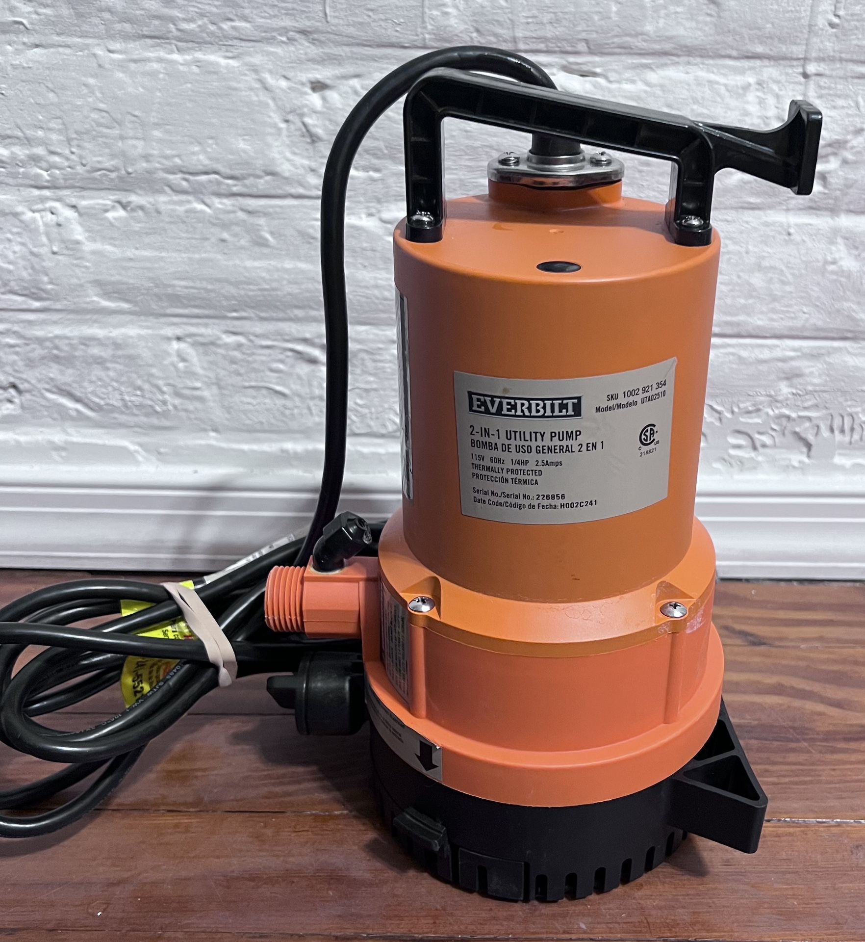 Everbilt 1/4 HP 2-in-1 Submersible Utility and Transfer Pump