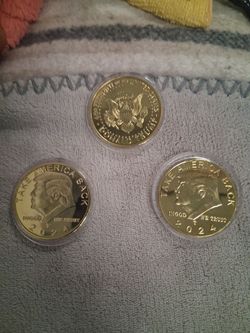 Donald Trump 2024 coins. (3)