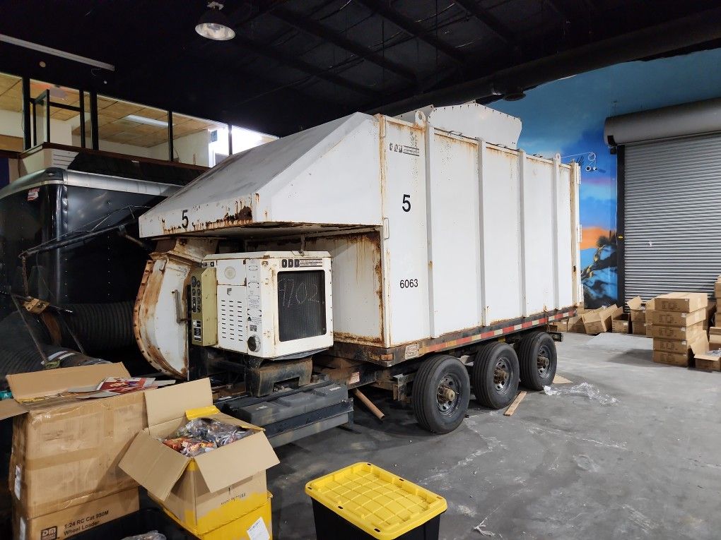 Leaf Collection Dump Trailer