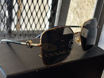 $120 OBO Versace Metal Square Sunglasses Gold Frame
