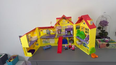 Peppa Pig house