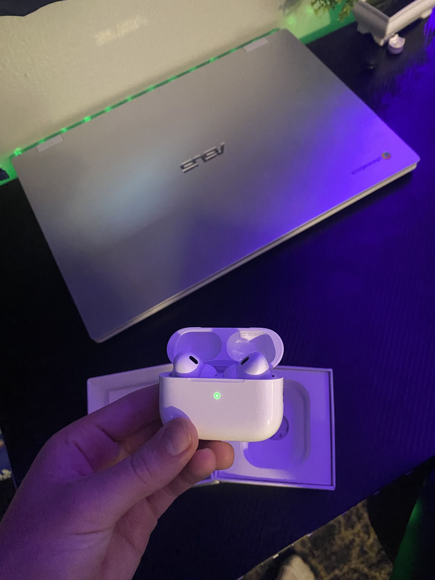 Selling AirPods Pro 2 Gen