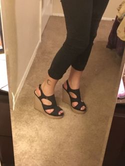 Adorable wedges