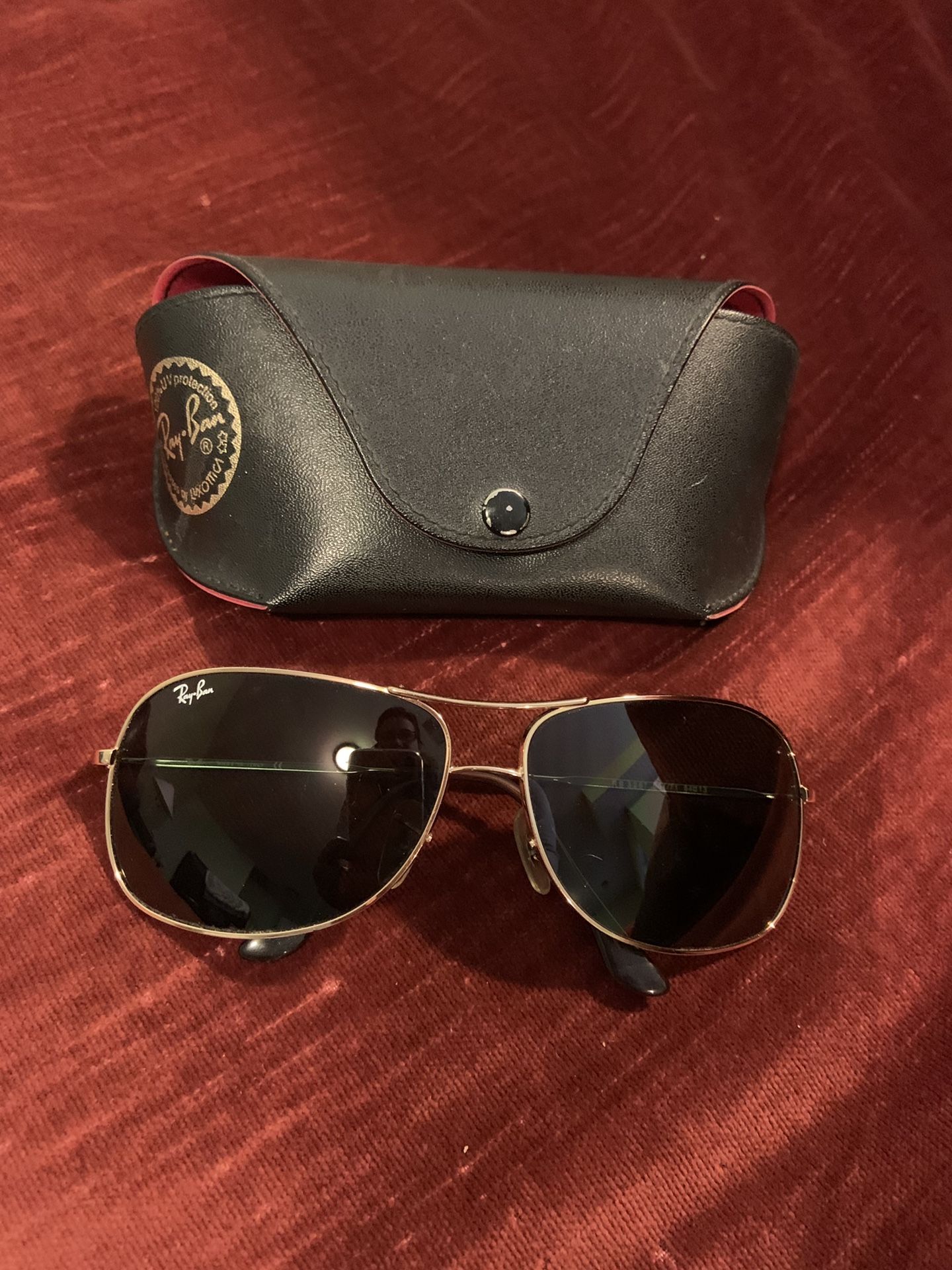 Authentic Rayban gold bowed frame with dark green lens